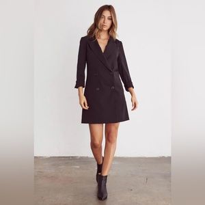 Vetta The Blazer Dress in black